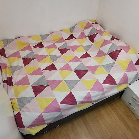 Ferienwohnung Stan Na Dan Prnjavor, Gajba U Centru Exterior foto