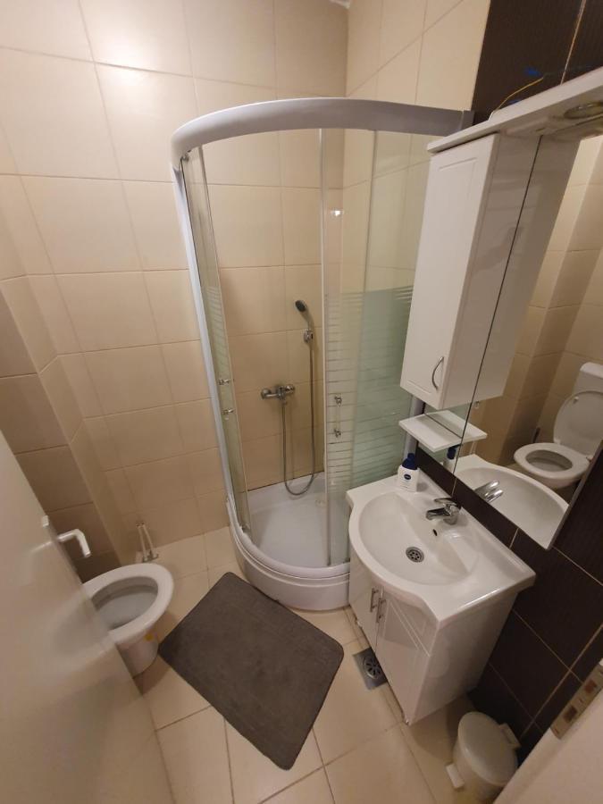 Ferienwohnung Stan Na Dan Prnjavor, Gajba U Centru Exterior foto